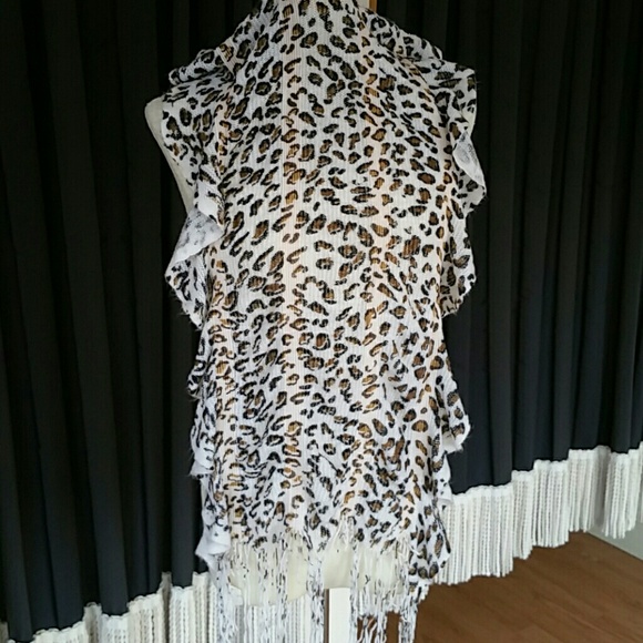 Animal print scarf - Picture 5 of 5
